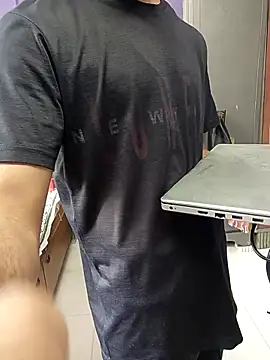 Snapshot of INDIAN_PRINCE_01 chatting on 11-16-25, 06:30 INDIAN PRINCE 01 online show from 11-16-25, 06:30