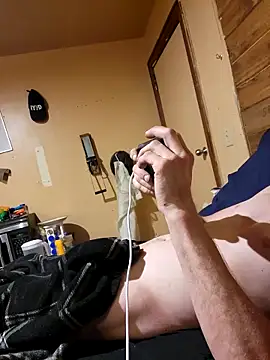 Snapshot of BigDDave6979 chatting on 03-22-25, 06:43 BigDDave6979 online show from 03-22-25, 06:43