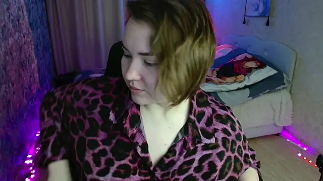 Jenny Fox online show from 03-24-26, 01:21