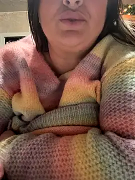 lairarose online show from 11-29-25, 02:03