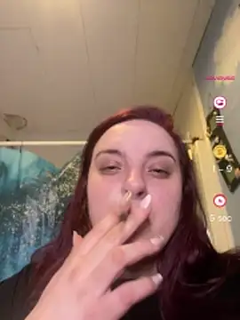 Snapshot of lairarose chatting on 04-24-26, 02:58 lairarose online show from 04-24-26, 02:58