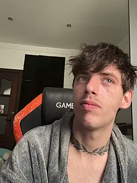 Widoo22 online show from 04-26-26, 08:45