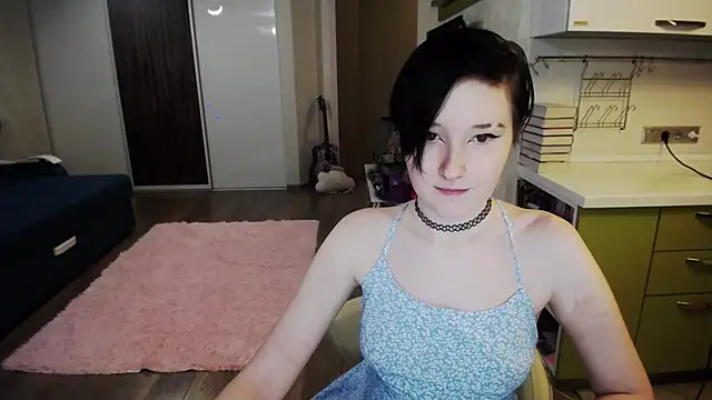 Snapshot of Kira_Bakker chatting on 01-14-25, 10:44 Kira Bakker online show from 01-14-25, 10:44