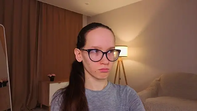 BettyBrowni online show from 03-17-26, 04:10