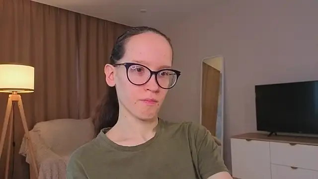 Snapshot of BettyBrowni chatting on 06-24-26, 04:06 BettyBrowni online show from 06-24-26, 04:06