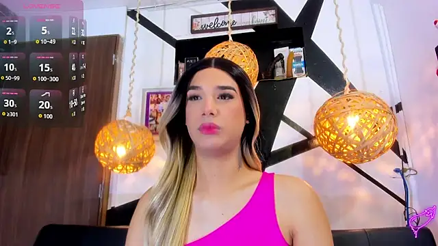 victoria aleia  online show from 11-10-25, 12:31