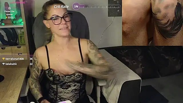 Snapshot of Tatjana_Sue chatting on 01-23-25, 06:24 Tatjana Sue online show from 01-23-25, 06:24