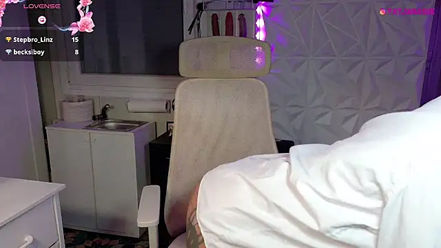 Tatjana Sue online show from 07-09-26, 07:07
