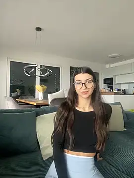 Wildberry  online show from 03-13-26, 07:48