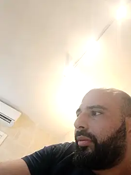 Snapshot of Denisilboss chatting on 02-20-26, 01:55 Denisilboss online show from 02-20-26, 01:55