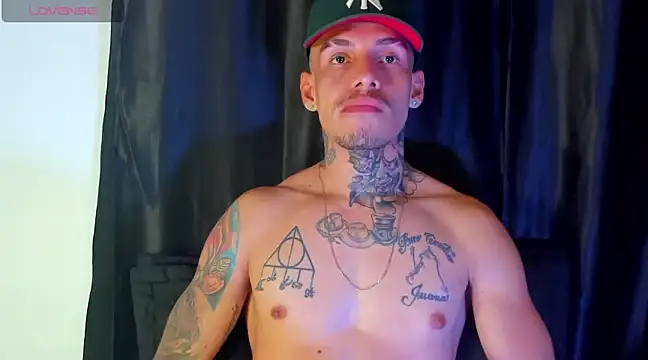 Snapshot of zyongracia chatting on 12-06-24, 02:49 zyongracia online show from 12-06-24, 02:49