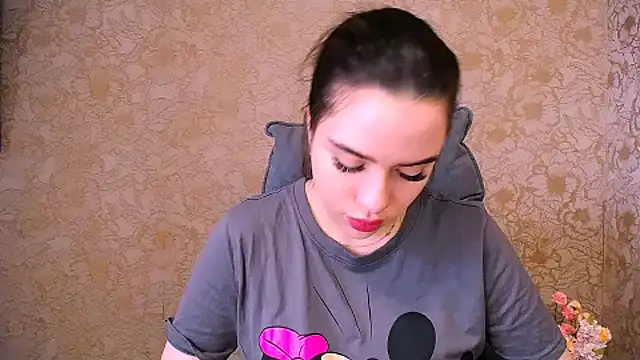  your fantasy girl online show from 03-21-26, 08:19