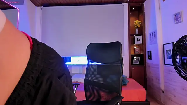 Melisa Soto online show from 03-19-25, 02:05