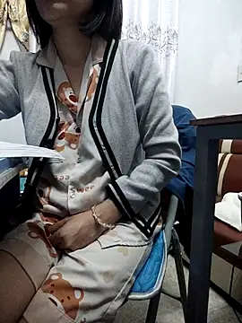 Haralushiaaa online show from 11-18-25, 08:41