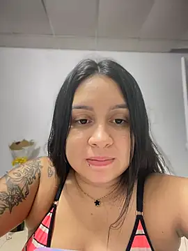 Pretty Isadora online show from 03-01-25, 01:32