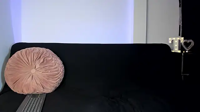 on tefa online show from 11-21-25, 10:19