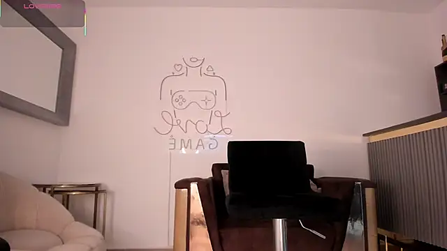 Vero Lodge online show from 11-14-25, 01:54