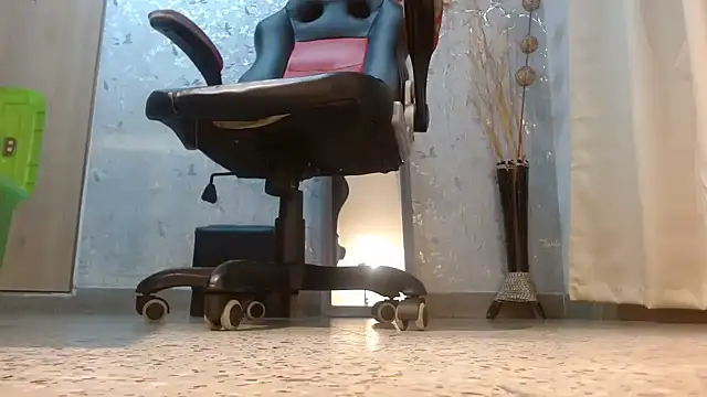 Samantabrown  online show from 03-06-26, 11:06