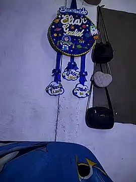 The-quee22 online show from 10-24-25, 09:00