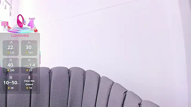 Alexandra Torress online show from 11-12-25, 03:23