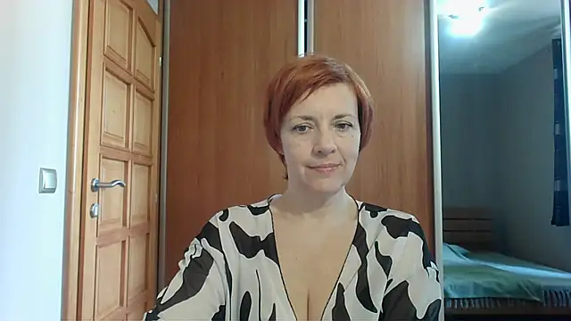 LoraLoraMay online show from 04-20-26, 08:50