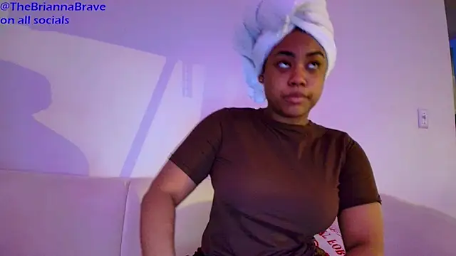 BriannaBrave online show from 03-25-26, 01:00