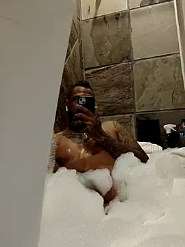 3prettyboy3 online show from 12-17-25, 06:19