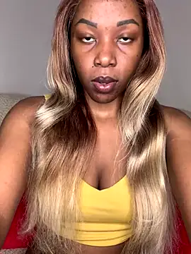 Snapshot of ebony_spicy69 chatting on 09-20-25, 04:57 ebony spicy69 online show from 09-20-25, 04:57