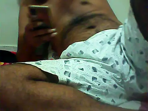 Snapshot of Alaksona chatting on 06-21-26, 06:10 Alaksona online show from 06-21-26, 06:10