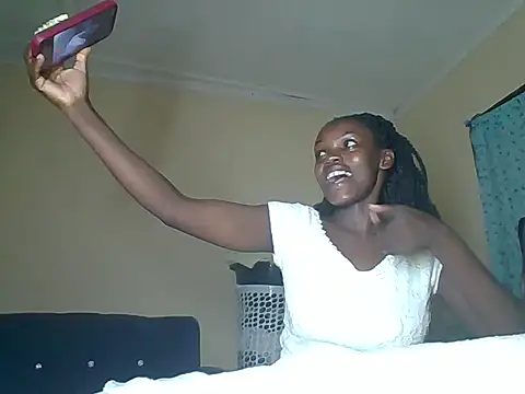 awino001 online show from 03-09-26, 10:25