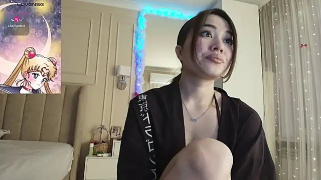 Snapshot of melissa_yamazaki chatting on 06-12-26, 01:26 melissa yamazaki online show from 06-12-26, 01:26