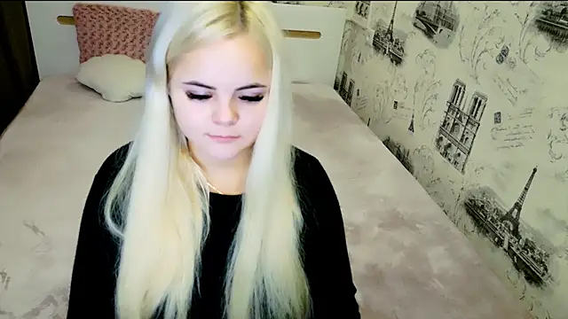 Snapshot of lovely-eyes chatting on 11-01-25, 04:20 lovely-eyes online show from 11-01-25, 04:20