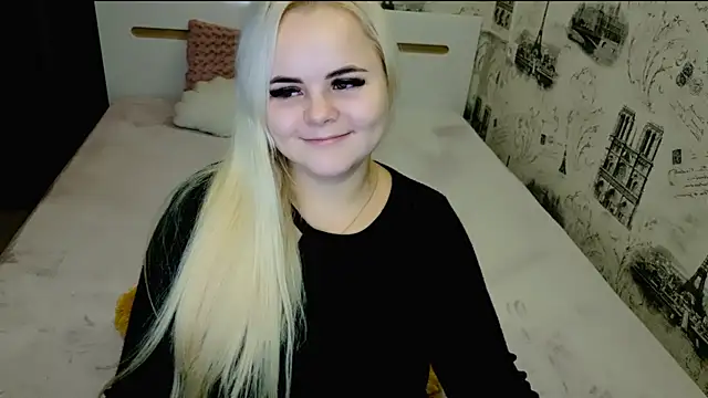 Snapshot of lovely-eyes chatting on 11-26-25, 06:09 lovely-eyes online show from 11-26-25, 06:09