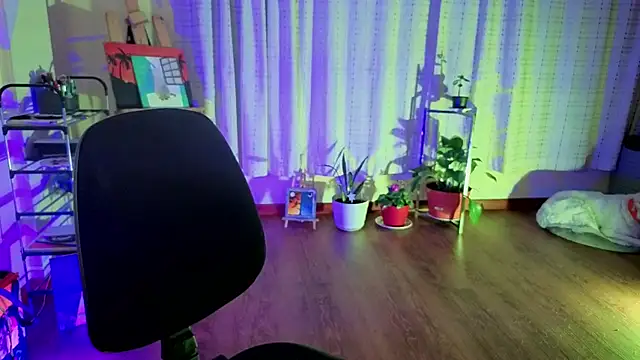 Zoe--khalL online show from 04-16-26, 03:40