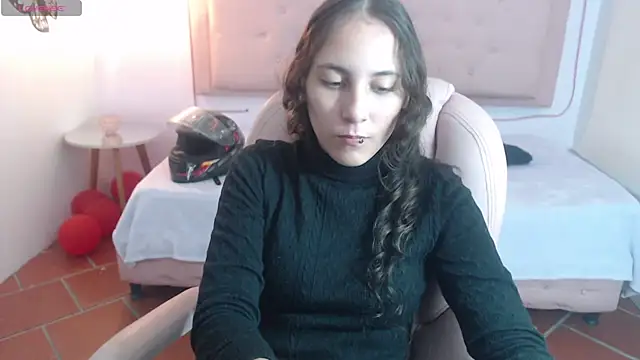 xlunna online show from 02-28-25, 07:25