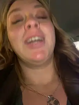 Snapshot of Sweet___Emily chatting on 01-02-25, 05:39 Sweet   Emily online show from 01-02-25, 05:39