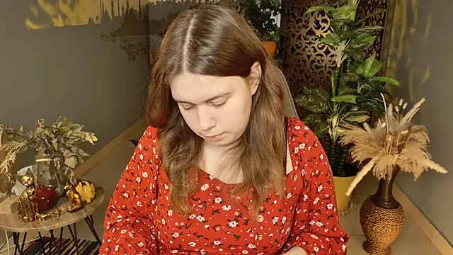 FioraMarmoris online show from 12-22-25, 05:37