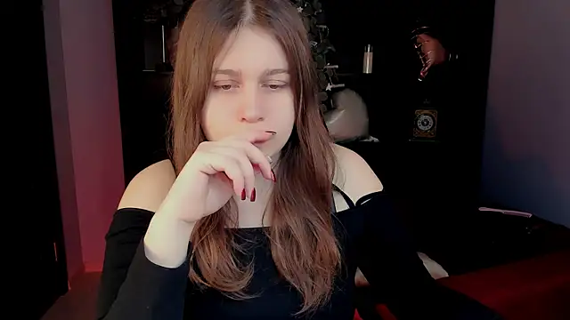 FioraMarmoris online show from 02-18-26, 05:25