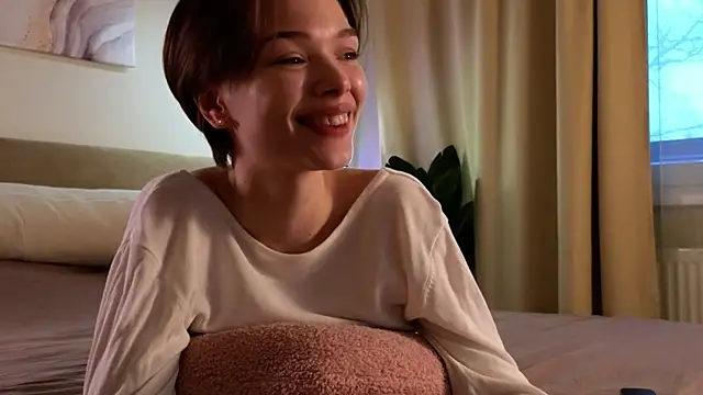 Eva Natsumi online show from 03-03-25, 03:31