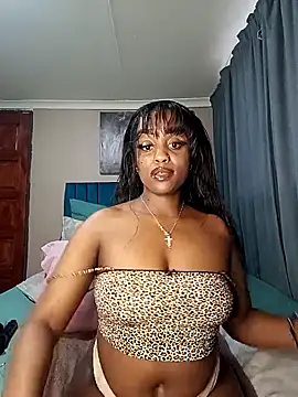 Queen-Chocolate online show from 09-20-25, 04:24