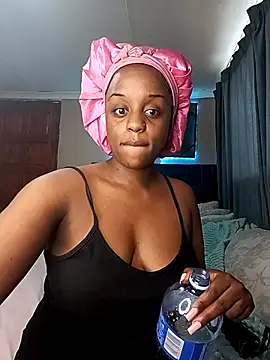 Queen-Chocolate online show from 02-09-26, 03:27