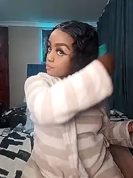 Queen-Chocolate online show from 03-19-26, 11:31