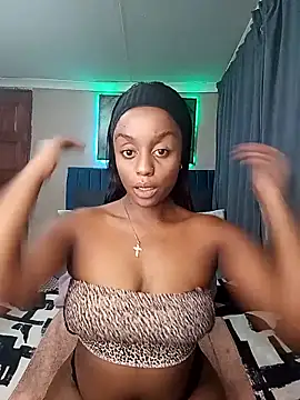 Queen-Chocolate online show from 04-19-26, 10:56