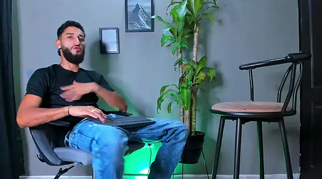 Damian 022 online show from 01-15-25, 11:40