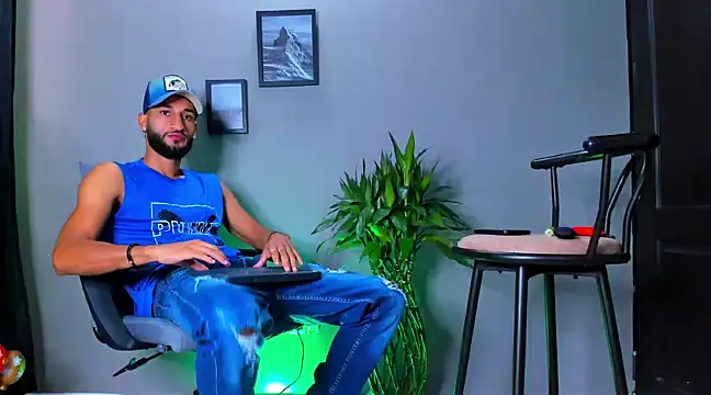 Damian 022 online show from 03-12-25, 02:12