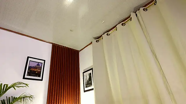 Snapshot of angeli_sexi chatting on 07-05-26, 01:01 angeli sexi online show from 07-05-26, 01:01