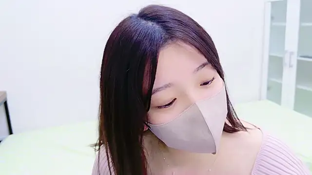 Snapshot of HaruruHappy chatting on 03-21-25, 11:12 HaruruHappy online show from 03-21-25, 11:12