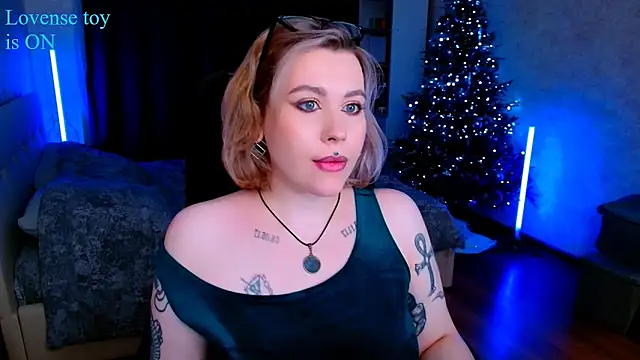 Blueberry-baby online show from 01-26-25, 11:08