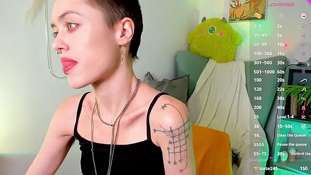 PamelaYong online show from 02-06-25, 01:43