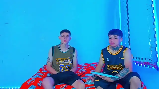 Snapshot of HOT_boy2025 chatting on 12-13-24, 03:11 HOT boy2025 online show from 12-13-24, 03:11